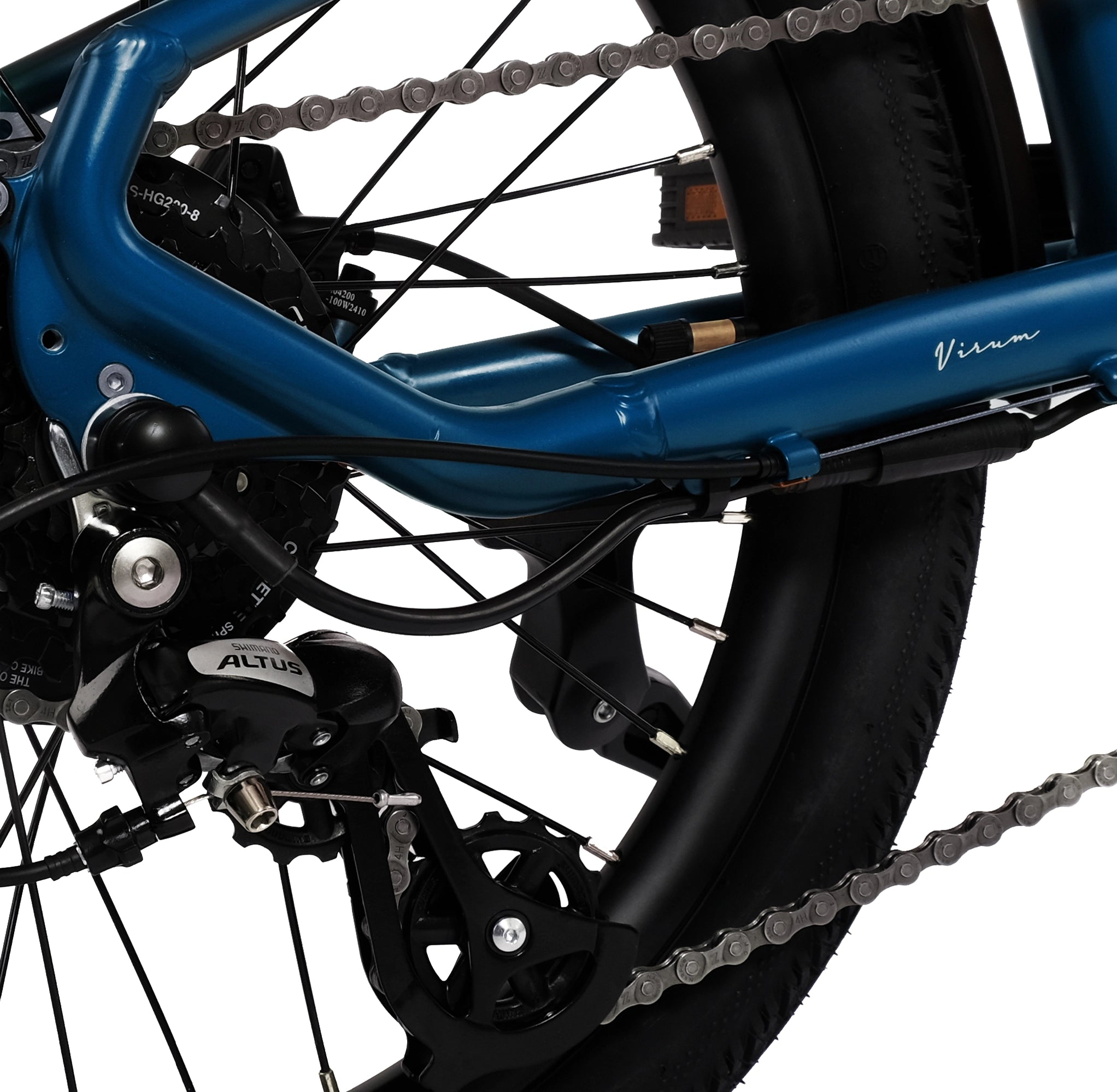 Hygge Virum Step Folding E-Bike drivetrain detail with Shimano Altus gearing and compact folding frame